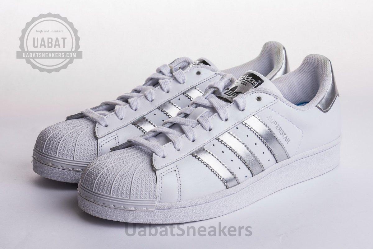 Superstar Shoes Footwear White/Silver Metallic/Core Black - Image 4