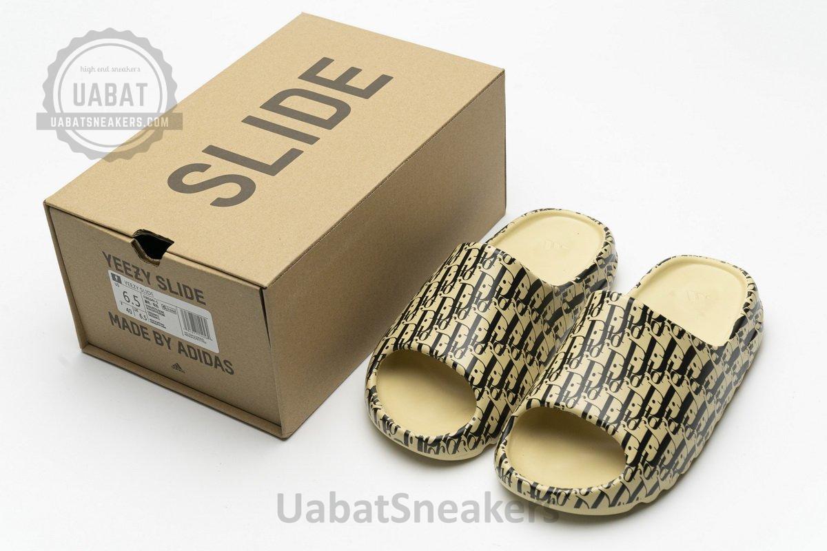 FW6344-5 adidas Yeezy Slide - Image 3