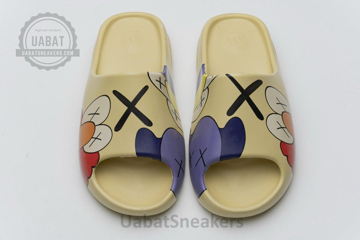 FW6344 adidas Yeezy Slide - Image 6