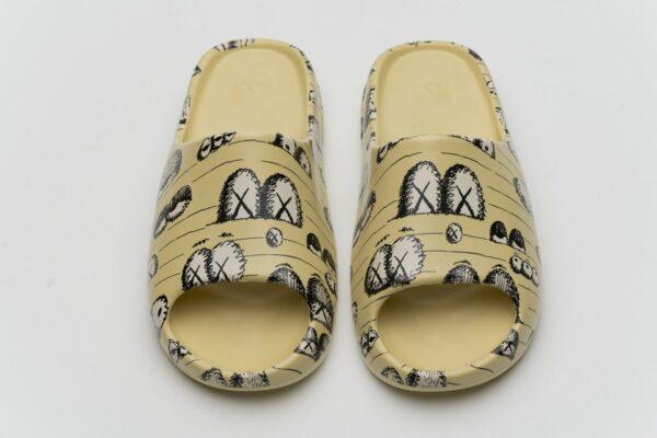 FW6344-4 adidas Yeezy Slide - Image 5