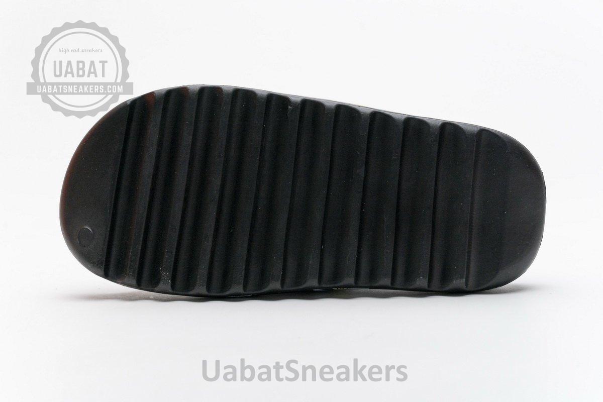 FB6348-16 adidas Yeezy Slide - Image 9