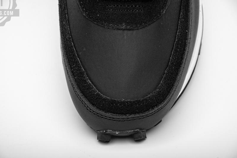 BV0073-002 Sacai x Nike LDWaffle BlackWhite - Image 5