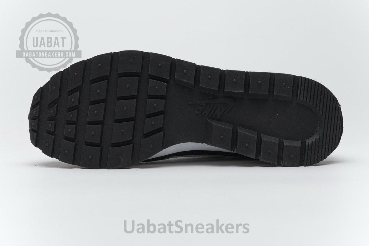 CI9928-001 Sacai x Nike Pegasua Vaporfly Black White - Image 17