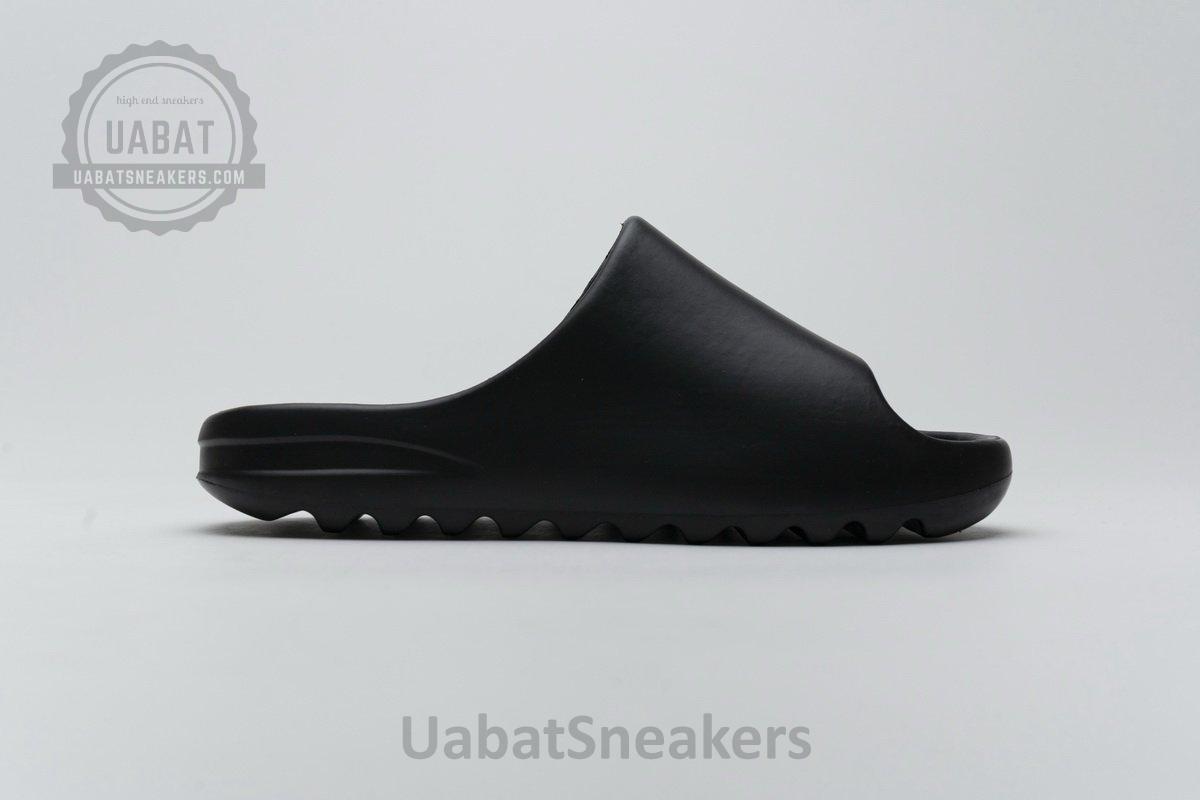 FB6348 adidas Yeezy Slide “Black” - Image 9