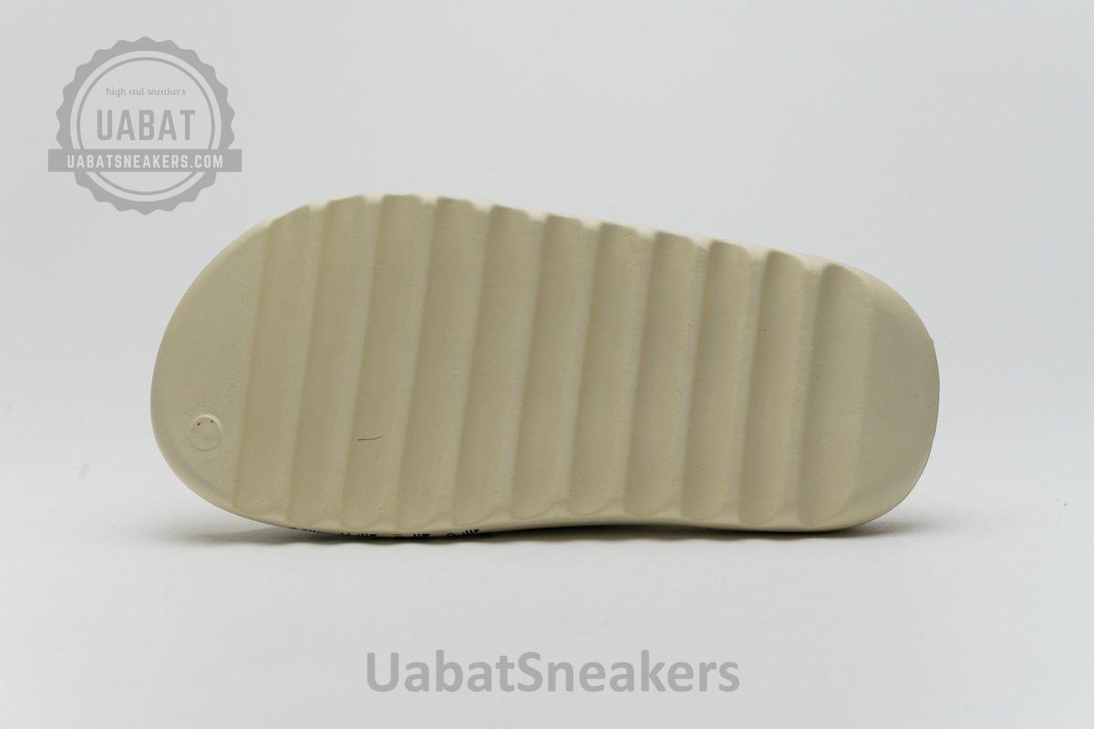 FW6345 adidas Yeezy Slide - Image 10