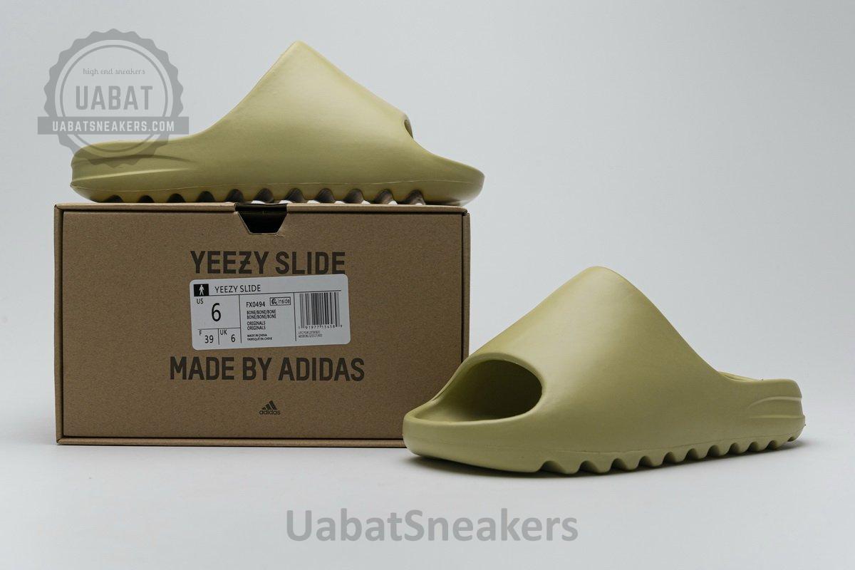 FX0494 adidas Yeezy Slide “RESIN” - Image 2