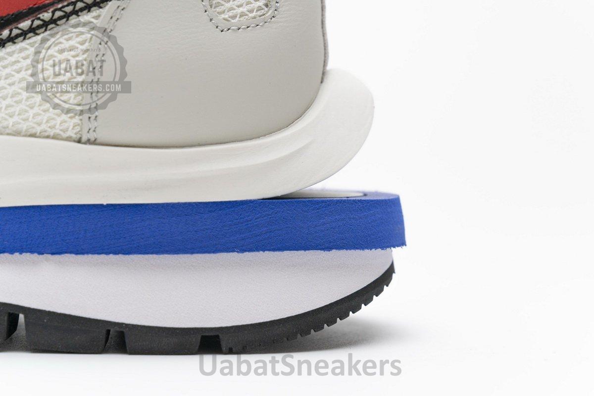 CI9928-010 Sacai x Nike Pegasua Vaporfly Villain Grey Blue Red - Image 17