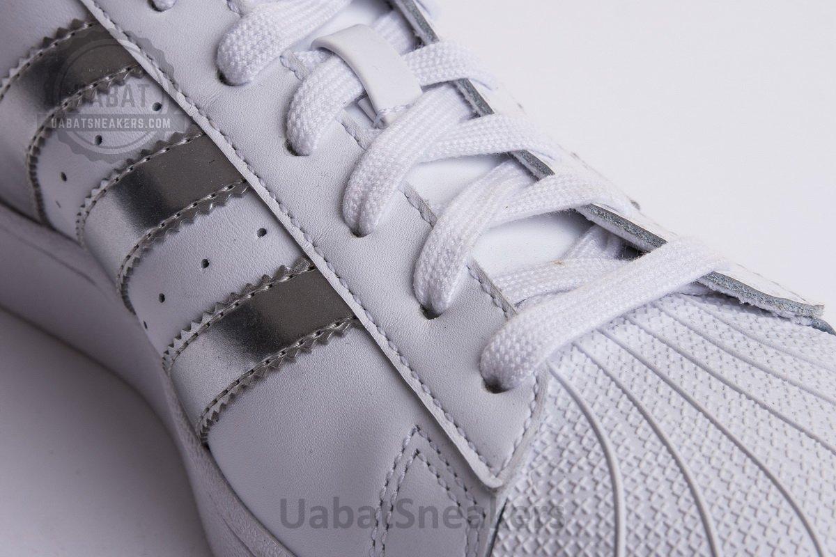 Superstar Shoes Footwear White/Silver Metallic/Core Black - Image 11
