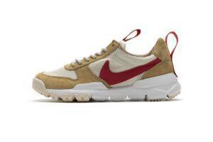 AA2261-100 Nike Mars Yard 2.0“Tom Sachs”