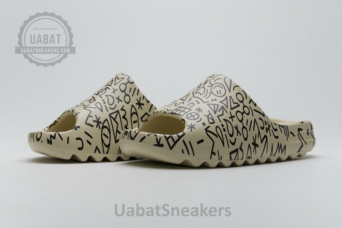 FW6345 adidas Yeezy Slide “Graffiti” - Image 6