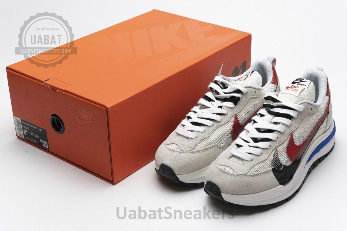 CI9928-010 Sacai x Nike Pegasua Vaporfly Villain Grey Blue Red - Image 3