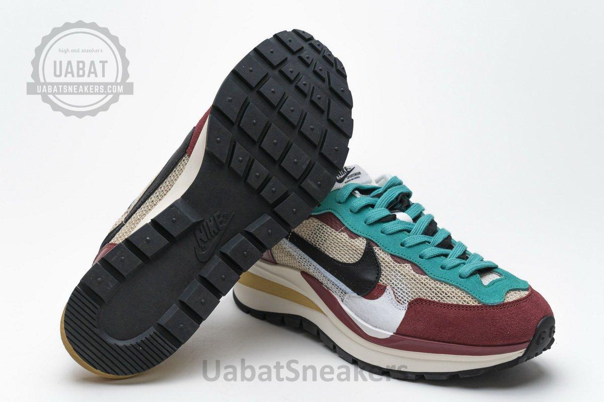 CI9928-301 Sacai x Nike Pegasua Vaporfly Villain Red Yellow Green - Image 4