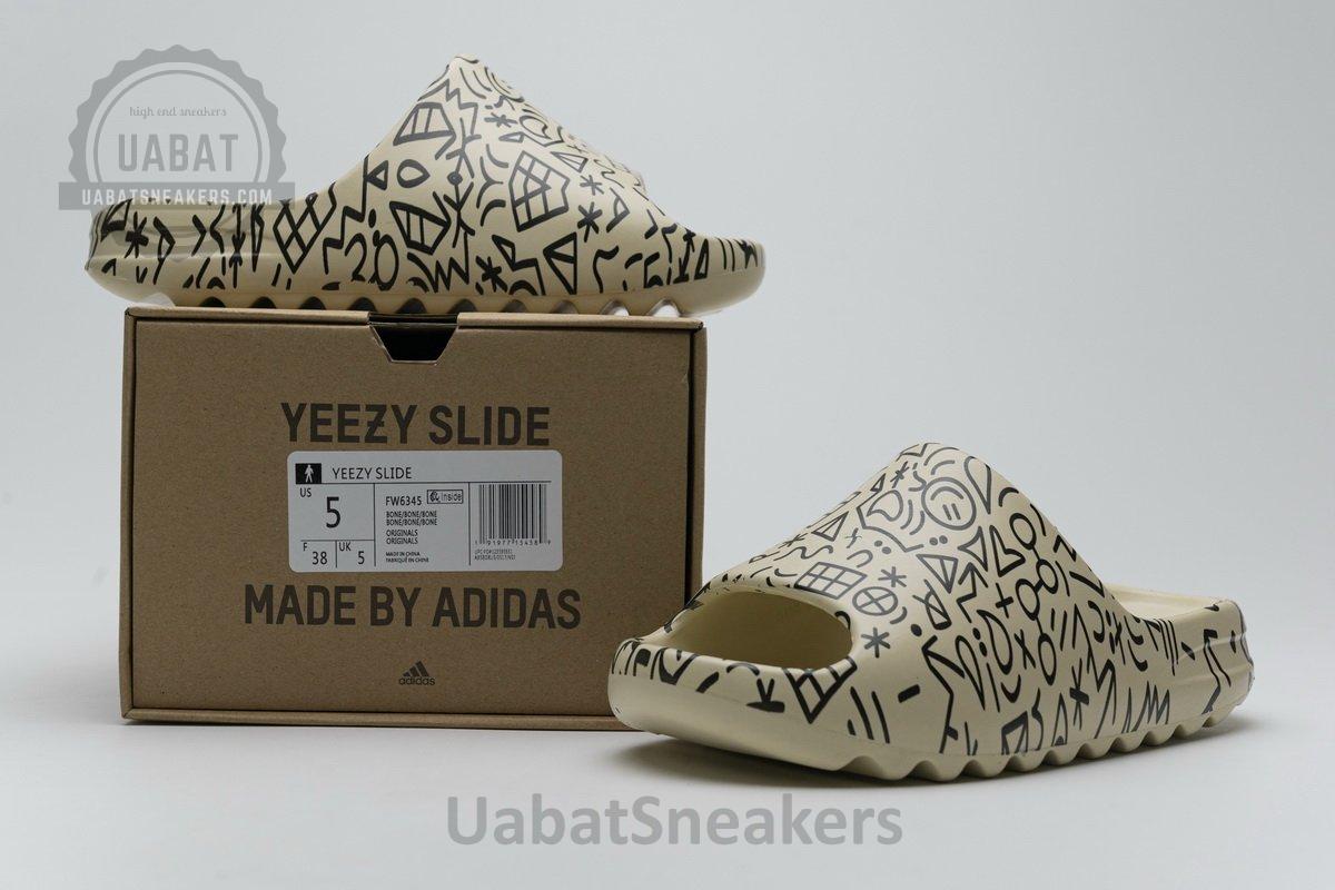 FW6345 adidas Yeezy Slide “Graffiti” - Image 2