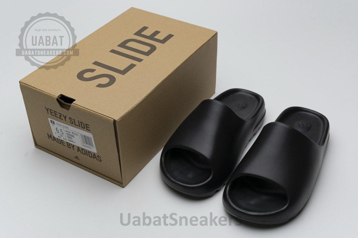 FB6348 adidas Yeezy Slide “Black” - Image 3