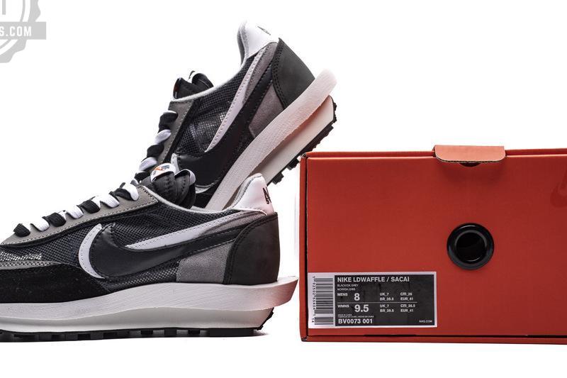 Sacai x Nike LDWaffle BlackWhite BV0073-001 - Image 2