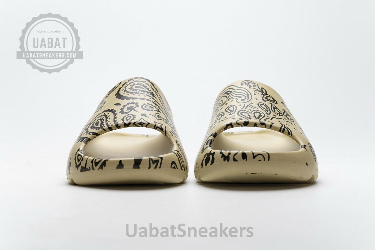 FW6344-11 adidas Yeezy Slide - Image 4