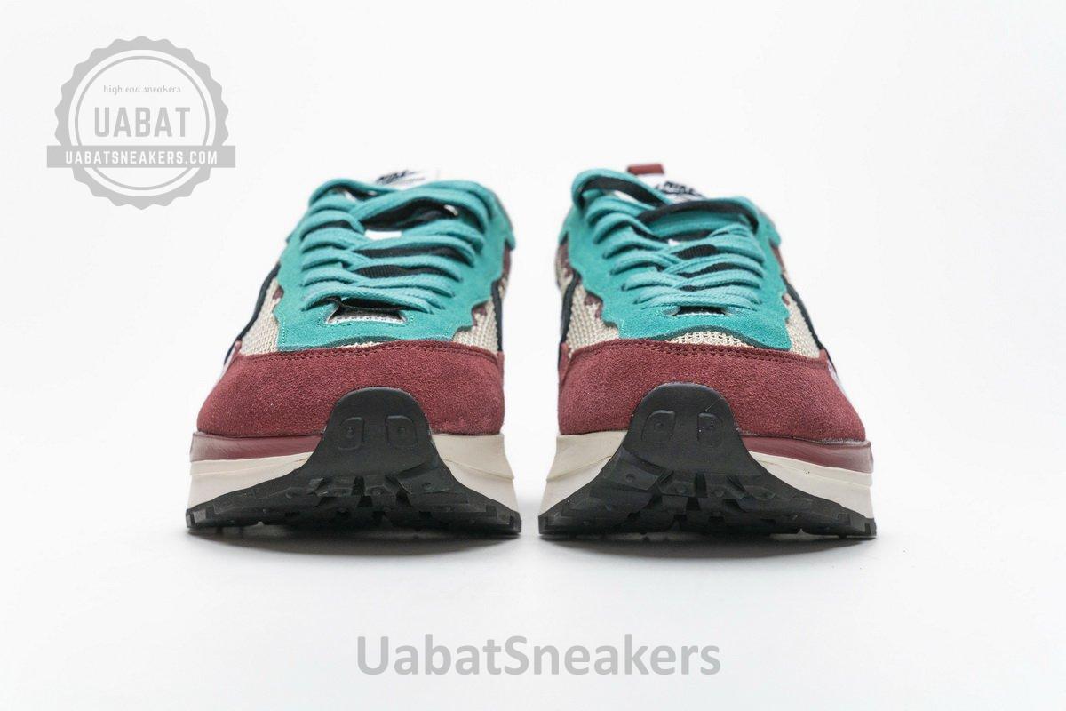 CI9928-301 Sacai x Nike Pegasua Vaporfly Villain Red Yellow Green - Image 5