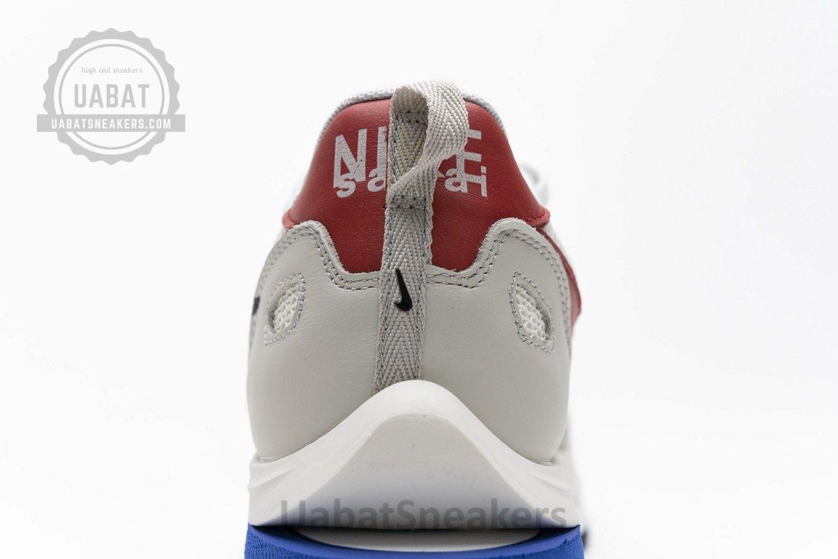 CI9928-010 Sacai x Nike Pegasua Vaporfly Villain Grey Blue Red - Image 18