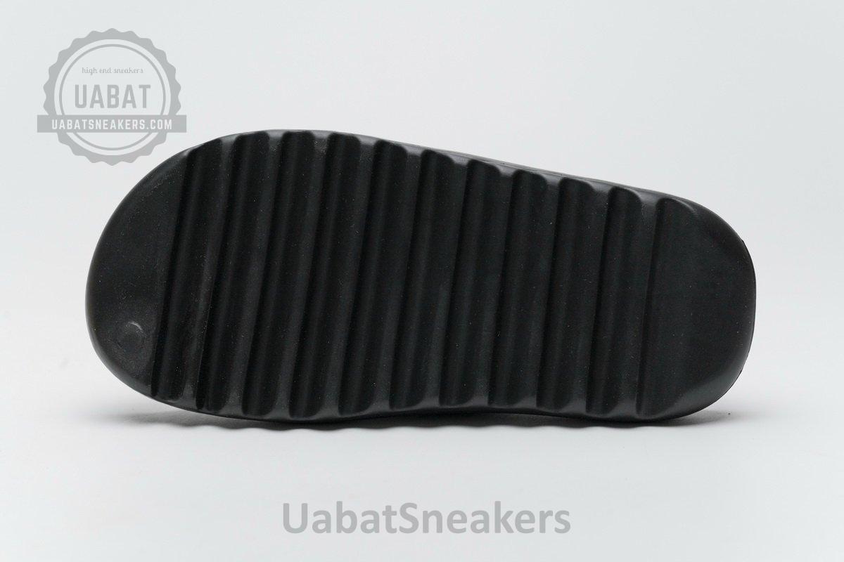 FB6348 adidas Yeezy Slide “Black” - Image 10