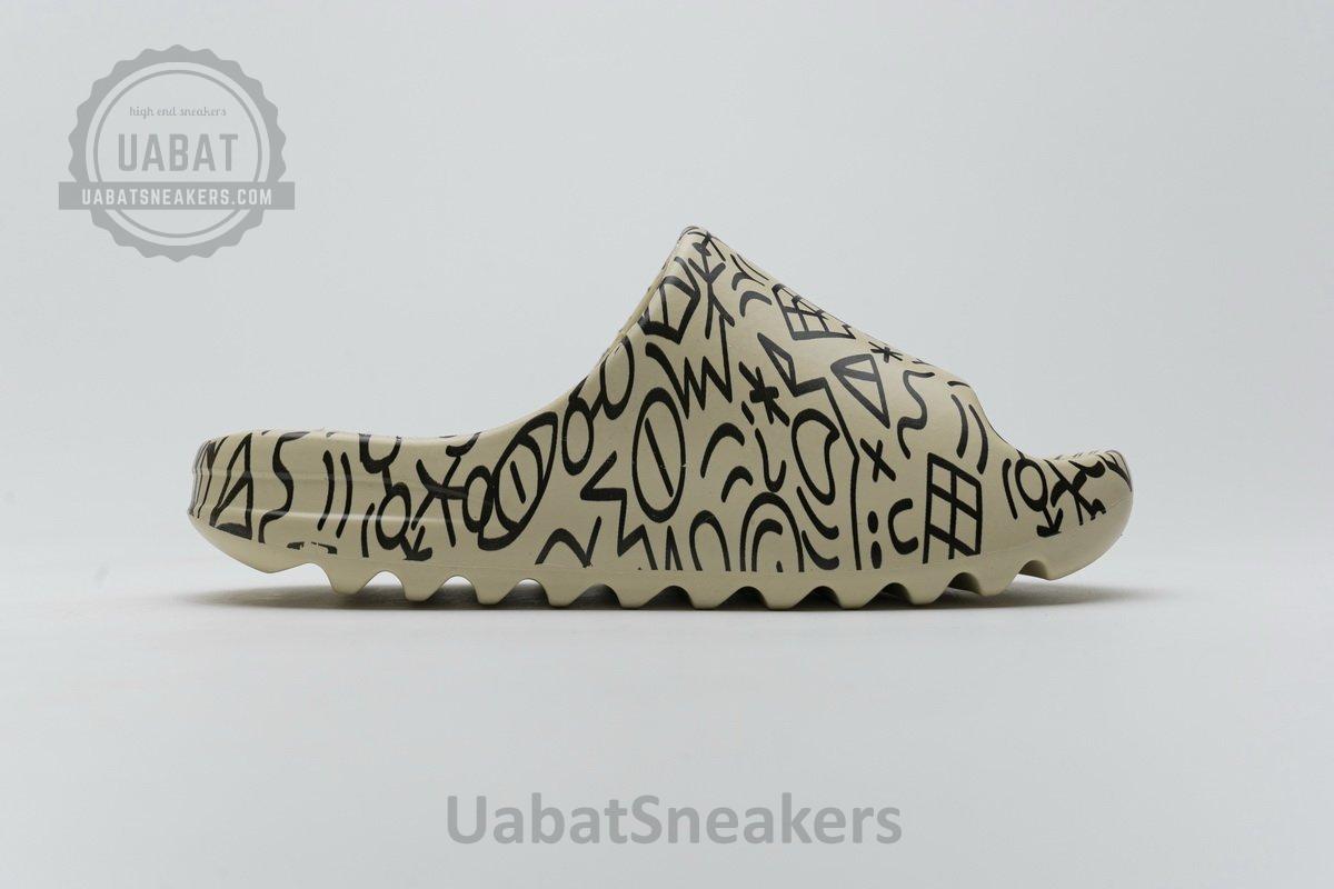 FW6345 adidas Yeezy Slide “Graffiti” - Image 10