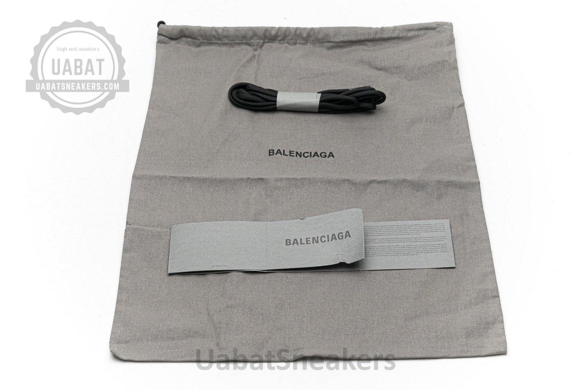 570391 W2GN3 1003 Blenciaga Track 2 Sneaker Grey Red - Image 11