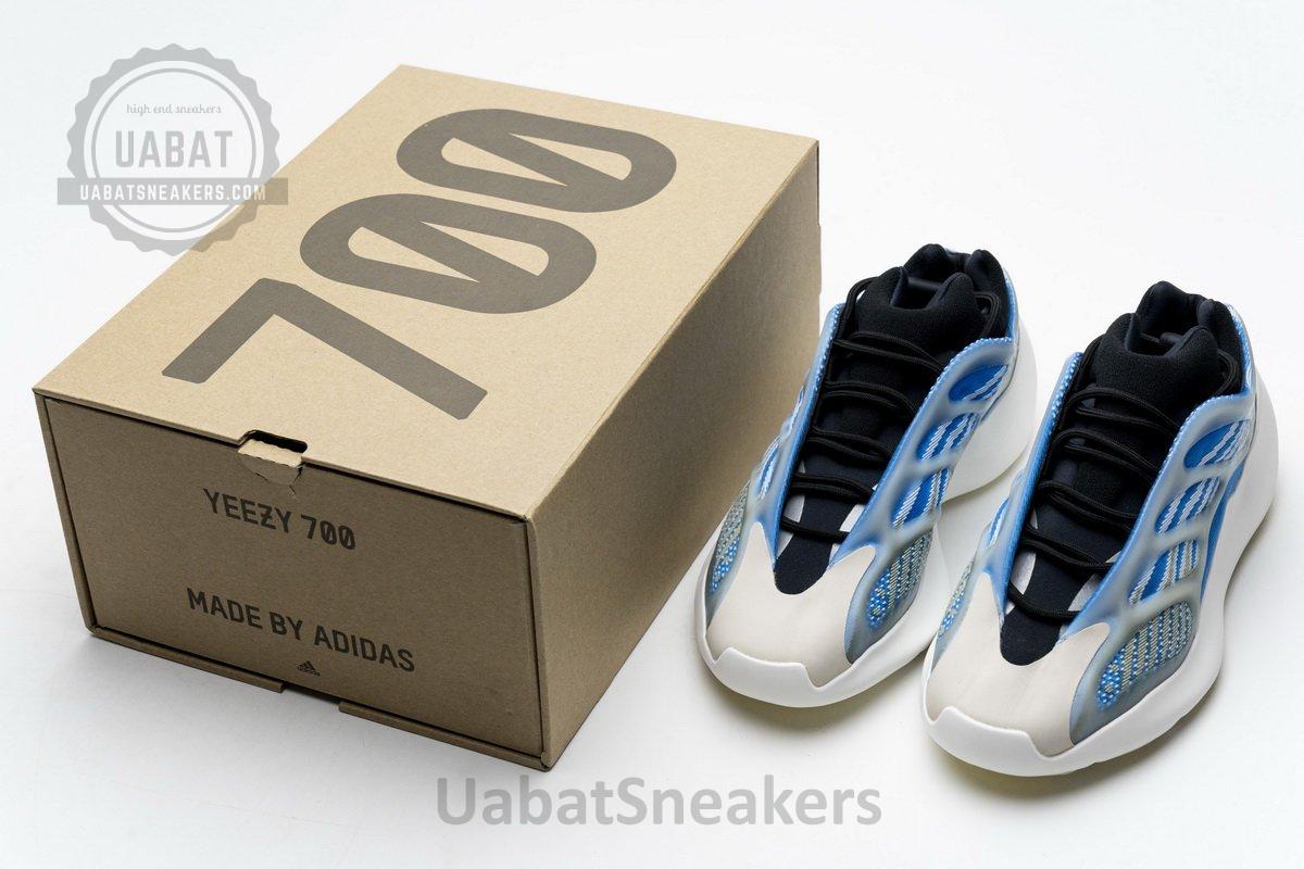 G54850 adidas Yeezy Boost 700 V3 Azareth Basf Boost - Image 3