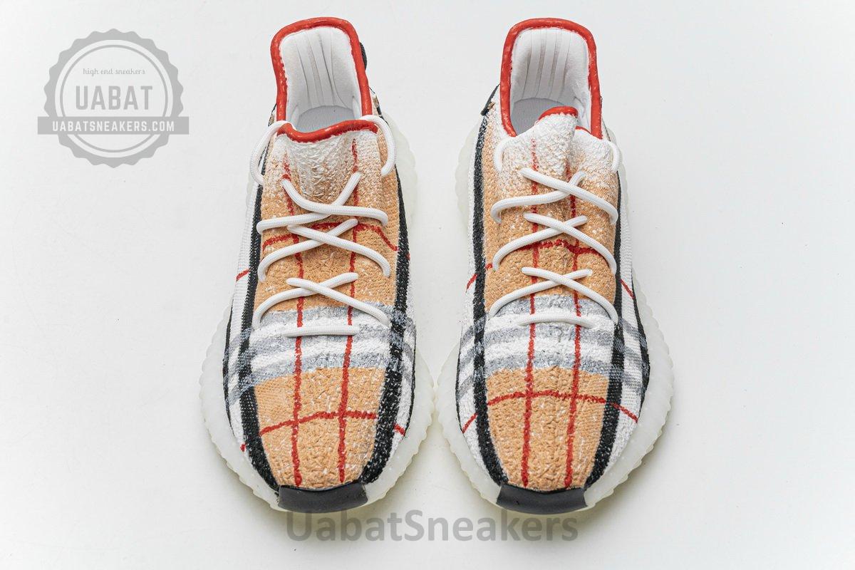 Burberry x Yeezy Boost 350 V2 - Image 4