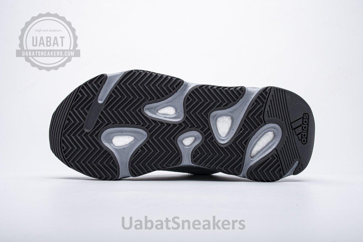 FV8424 adidas Yeezy Boost 700 V2 “Hospital Blue”Basf Boost - Image 7