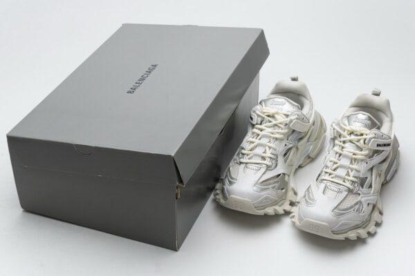 570391 W2GN2 9000 Blenciaga Track 2 Sneaker White - Image 3