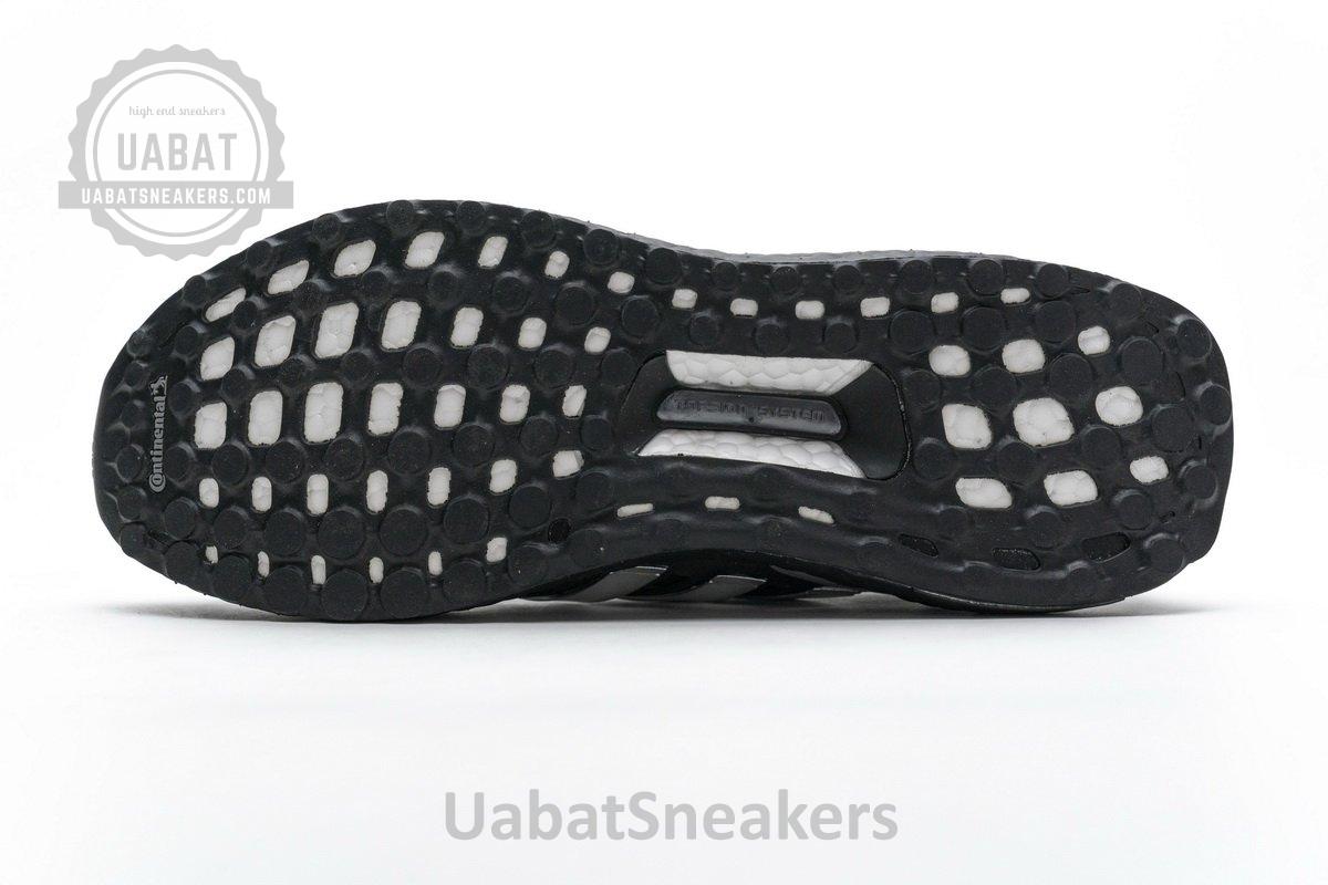 EG8103 adidas Ultra Boost Grey Silver - Image 9