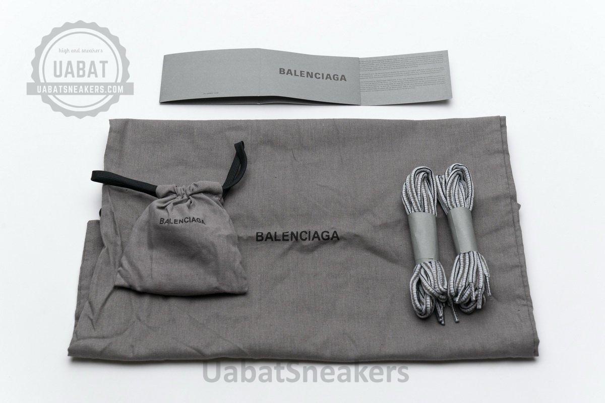 555032 W1GB7 1214 Balenciaga Tess S.Grey - Image 11