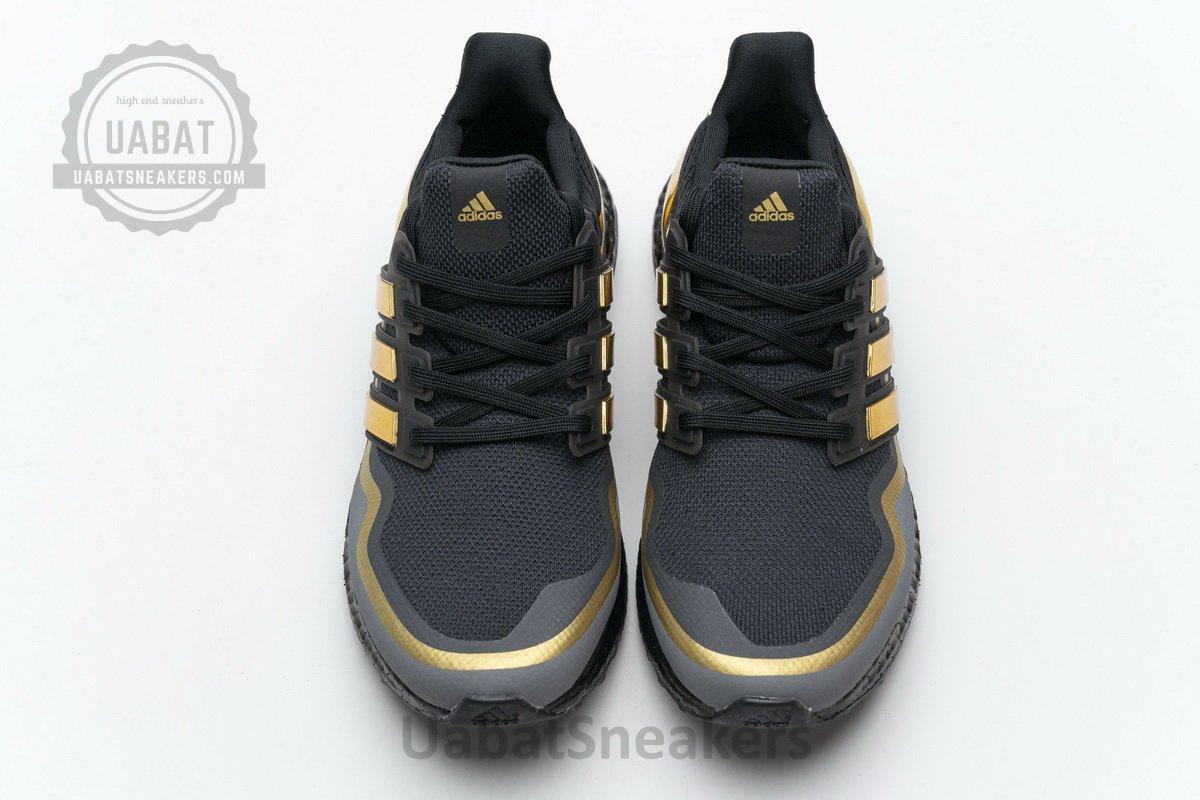 EG8102 adidas Ultra Boost Black Gold - Image 4