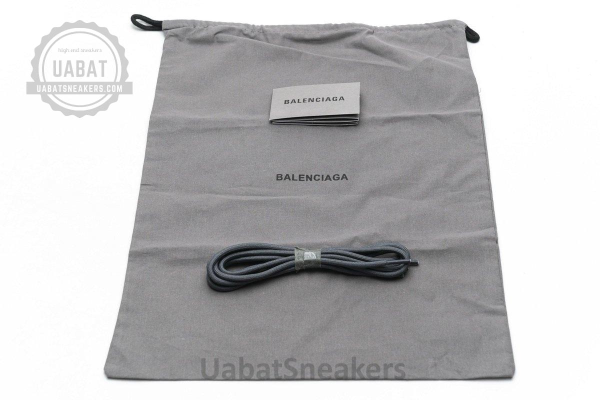 568615 W2GN3 1285 Blenciaga Track 2 Sneaker Charcoal - Image 11