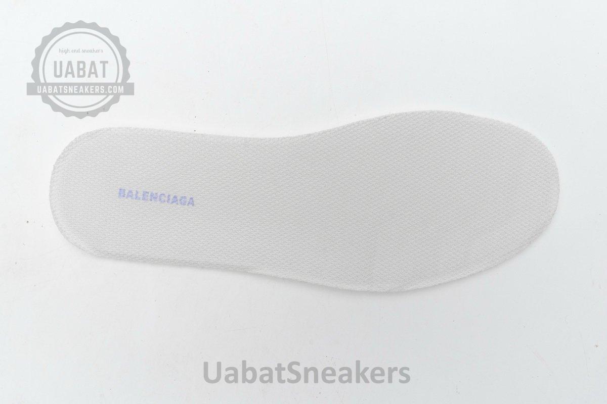 568615 W2GN3 9045 Blenciaga Track 2 Sneaker White Light Blue - Image 12