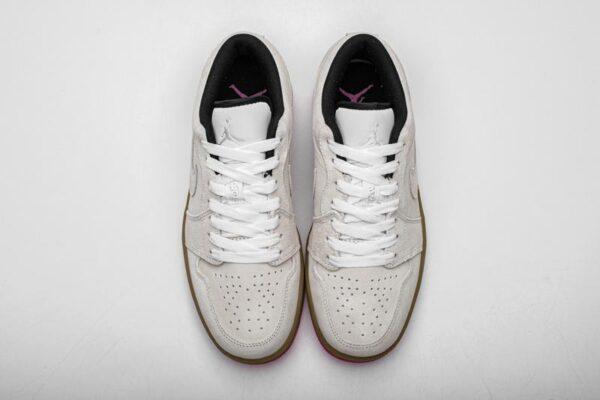 Air Jordan 1 Low Hyper Pink 553558-119 - Image 4