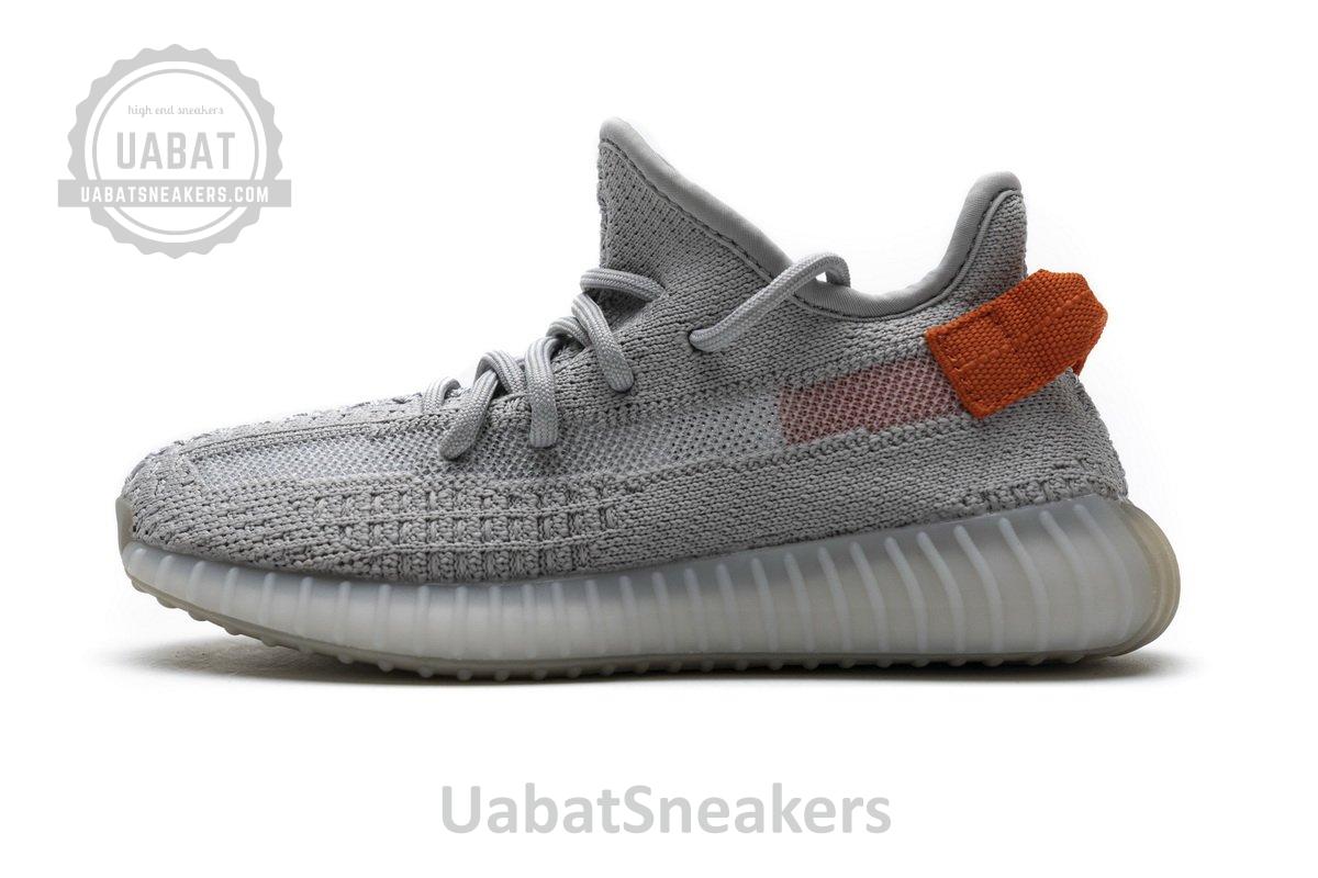 FX9018 adidas Yeezy Boost 350 V2 “Tail Light”