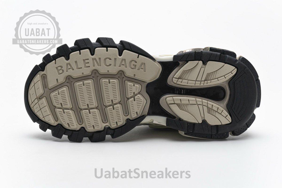 570391 W2GN9 2009 Blenciaga Track 2 Sneaker Champagne Black - Image 9