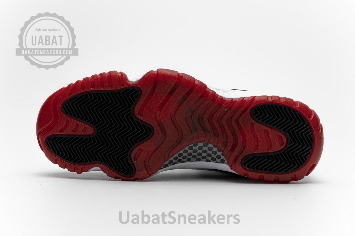 AV2187-160 Air Jordan 11 Low “White Bred” - Image 2