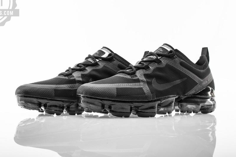 Nike air VaporMax 2019 Run Utility AR6631-010 - Image 5