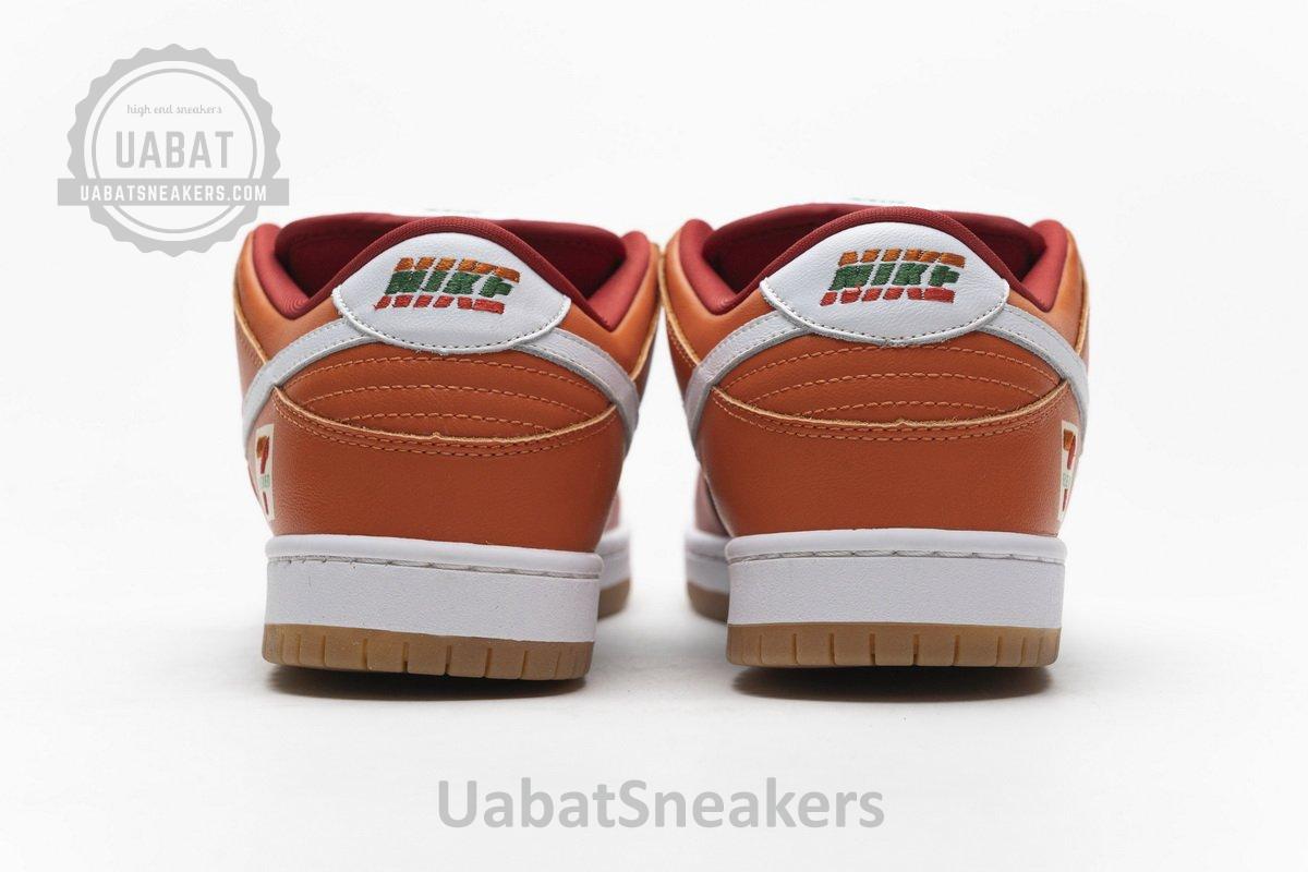 CZ5130-600 7-Eleven x Nike SB Dunk Low - Image 7