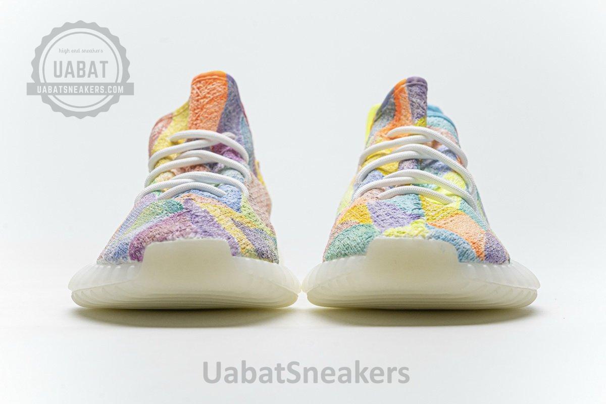 Gradient Geometry x Yeezy Boost 350 V2 - Image 5