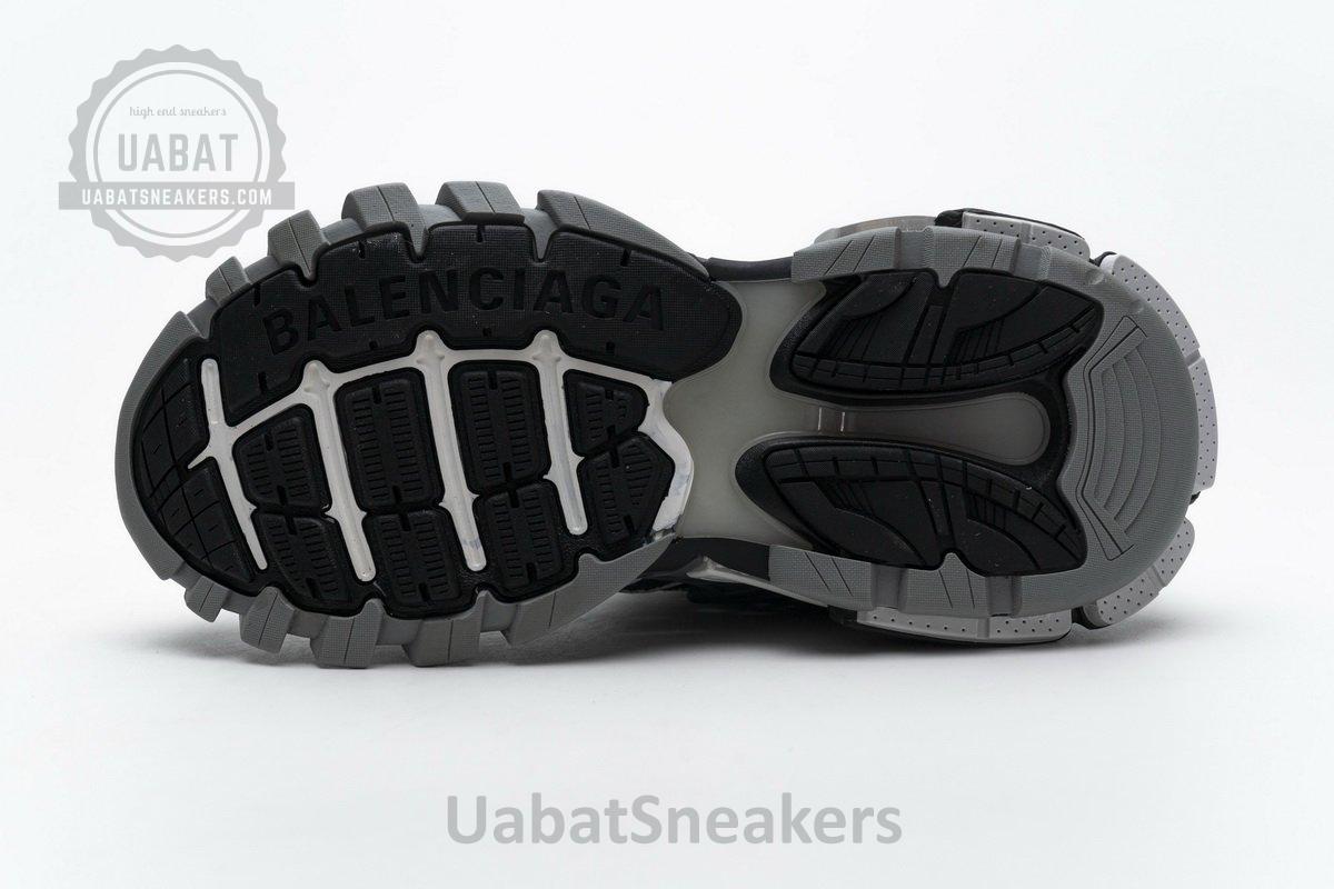 570391 W2GN3 1285 Blenciaga Track 2 Sneaker Medium Grey - Image 9