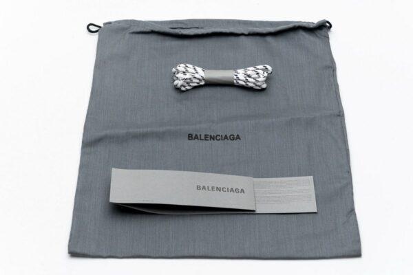 544351 W09O1 2262 Balenciaga Triple S Grey Red - Image 4