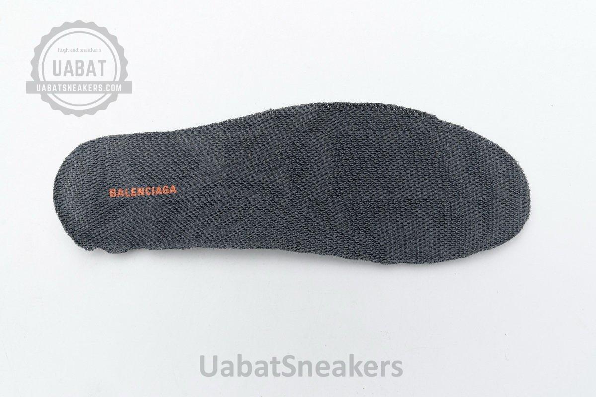 568614 W2GN8 2008 Blenciaga Track 2 Sneaker Black Orange - Image 9