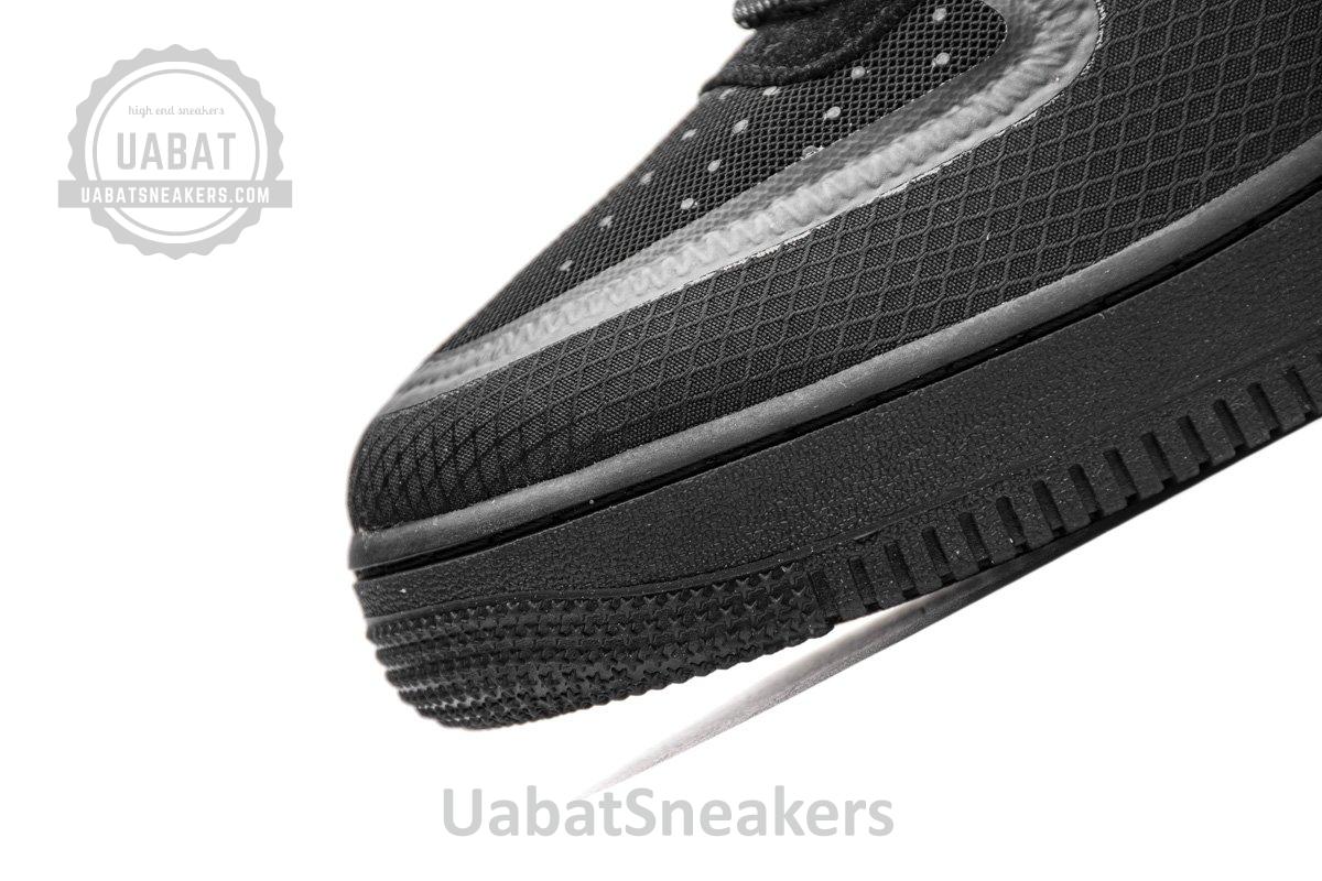 AO4606-001 OFF White X Air Force 1 Low Black - Image 10