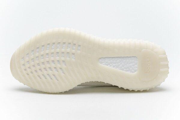 Chicago Bulls x Yeezy Boost 350 V2 - Image 11
