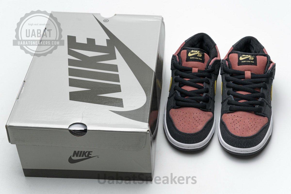 504750-076 Nike Dunk Low Premium SB QS“Walk Of Fame” - Image 3