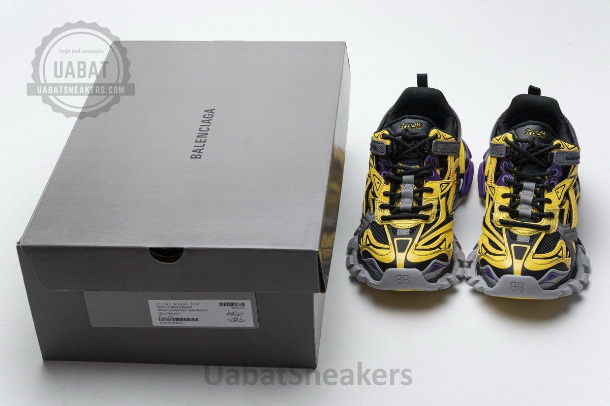 570391 W2GN1 2027 Blenciaga Track 2 Sneaker Yellow Black - Image 3