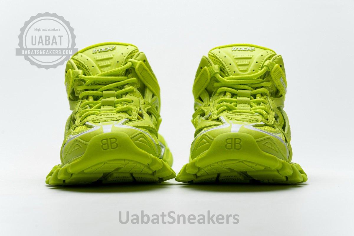 570391 W2GN3 1090 Blenciaga Track 2 Sneaker Black White - Image 5