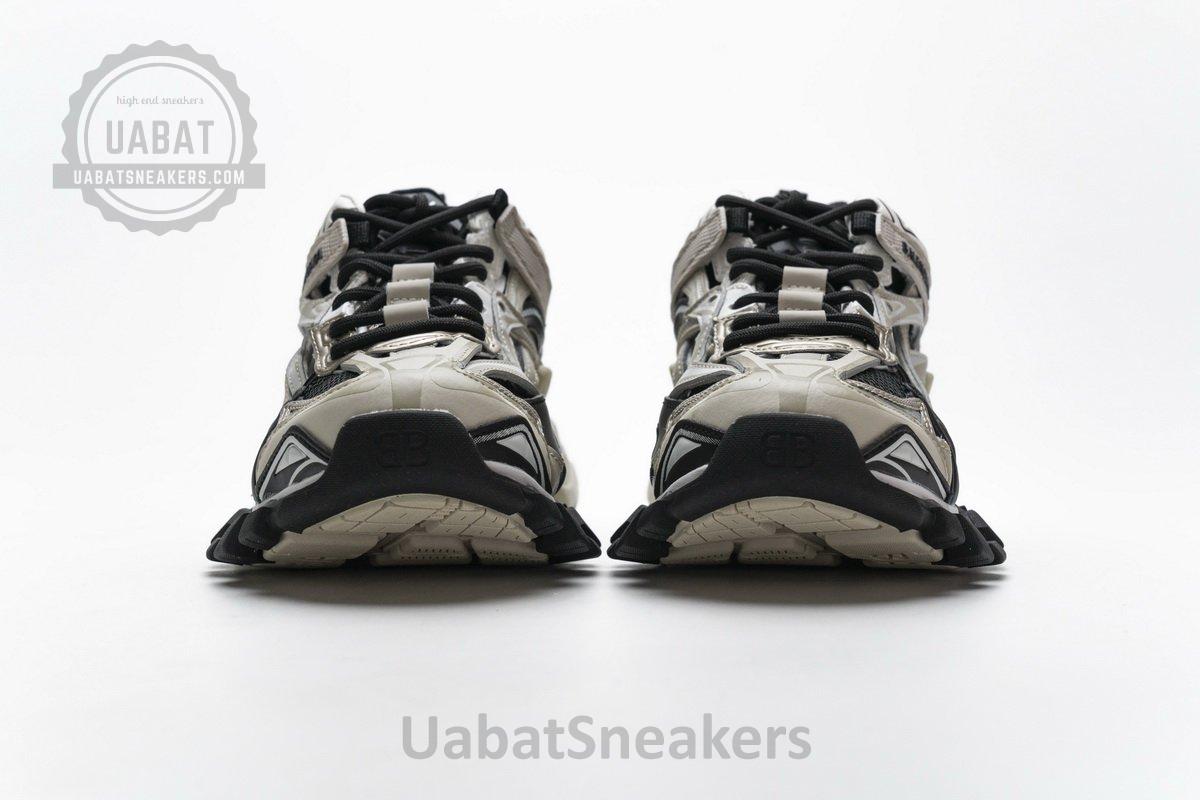 570391 W2GN9 2009 Blenciaga Track 2 Sneaker Champagne Black - Image 5